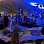 Das wunderbare und gemütliche Newport Oktoberfest.